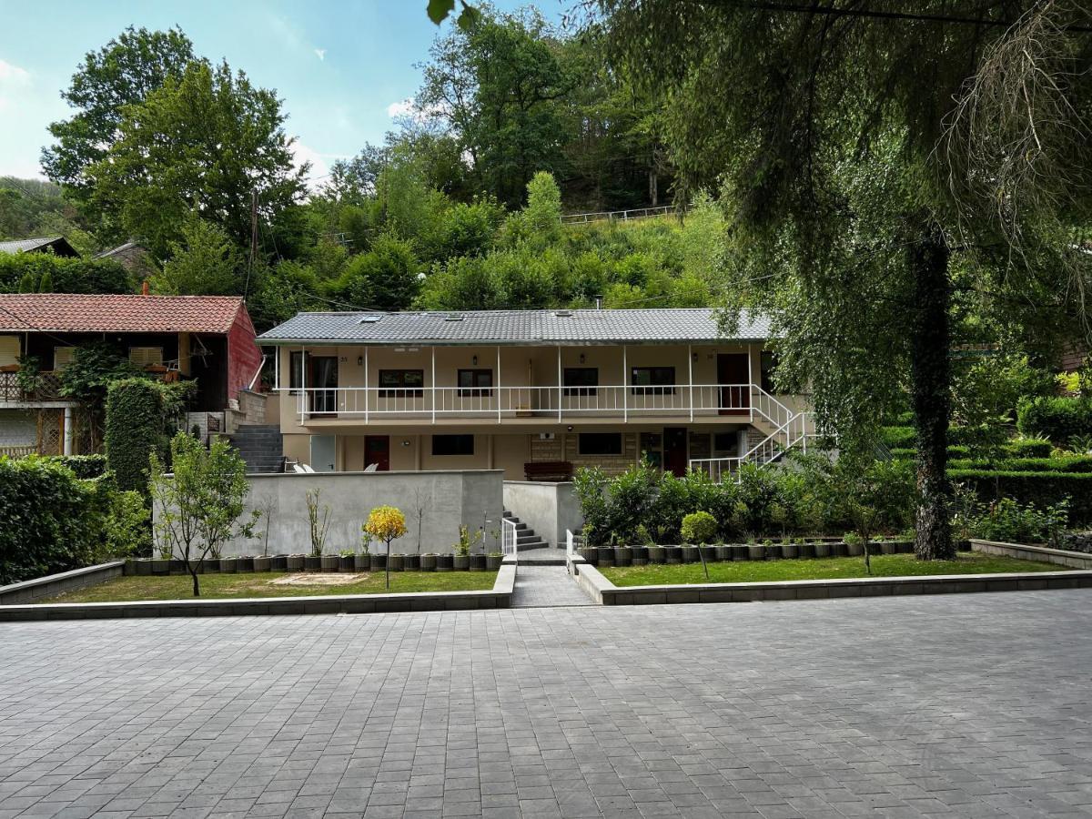 Laicas Lodge Dirbach Exterior foto